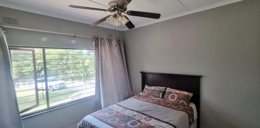 4 Bedroom Property for Sale in St Michaels On Sea KwaZulu-Natal