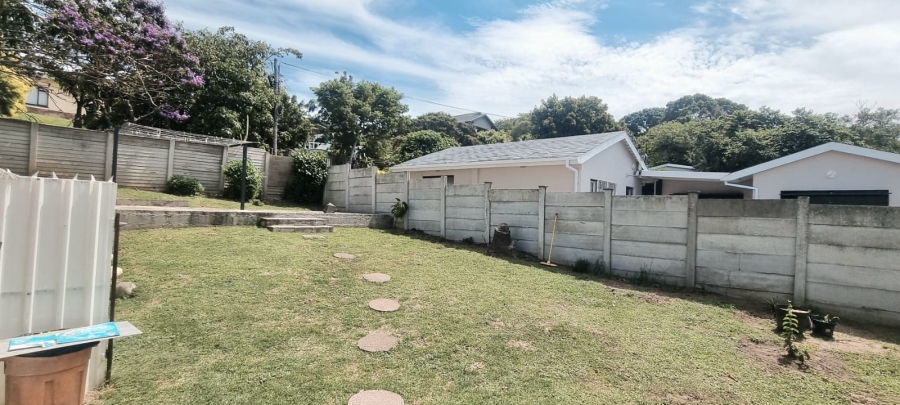 4 Bedroom Property for Sale in St Michaels On Sea KwaZulu-Natal