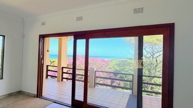6 Bedroom Property for Sale in Leisure Bay KwaZulu-Natal