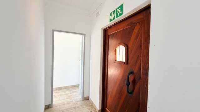 6 Bedroom Property for Sale in Leisure Bay KwaZulu-Natal