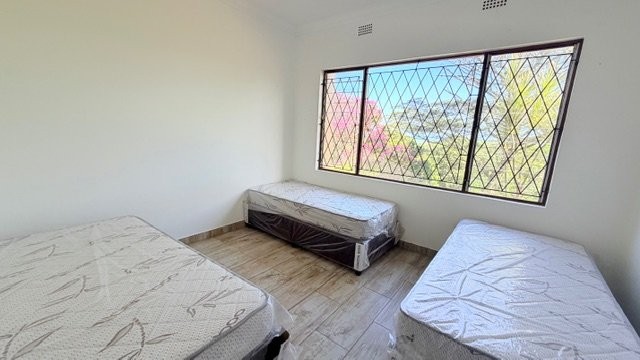 6 Bedroom Property for Sale in Leisure Bay KwaZulu-Natal