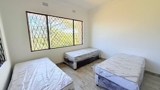 6 Bedroom Property for Sale in Leisure Bay KwaZulu-Natal