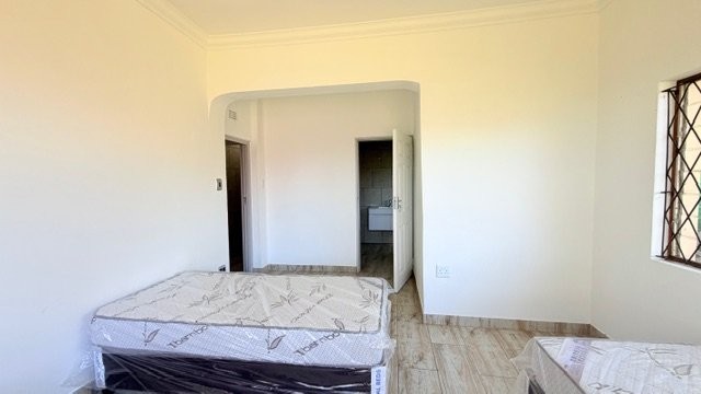 6 Bedroom Property for Sale in Leisure Bay KwaZulu-Natal