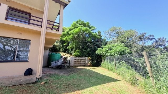 6 Bedroom Property for Sale in Leisure Bay KwaZulu-Natal