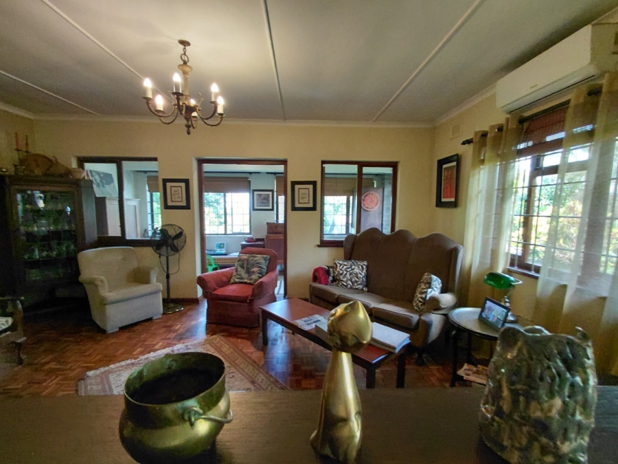 8 Bedroom Property for Sale in Sherwood KwaZulu-Natal