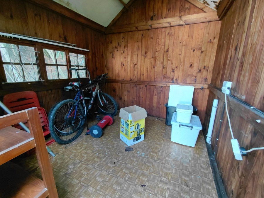 8 Bedroom Property for Sale in Sherwood KwaZulu-Natal