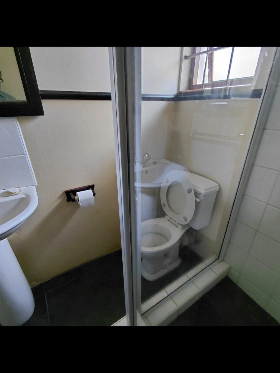 8 Bedroom Property for Sale in Sherwood KwaZulu-Natal