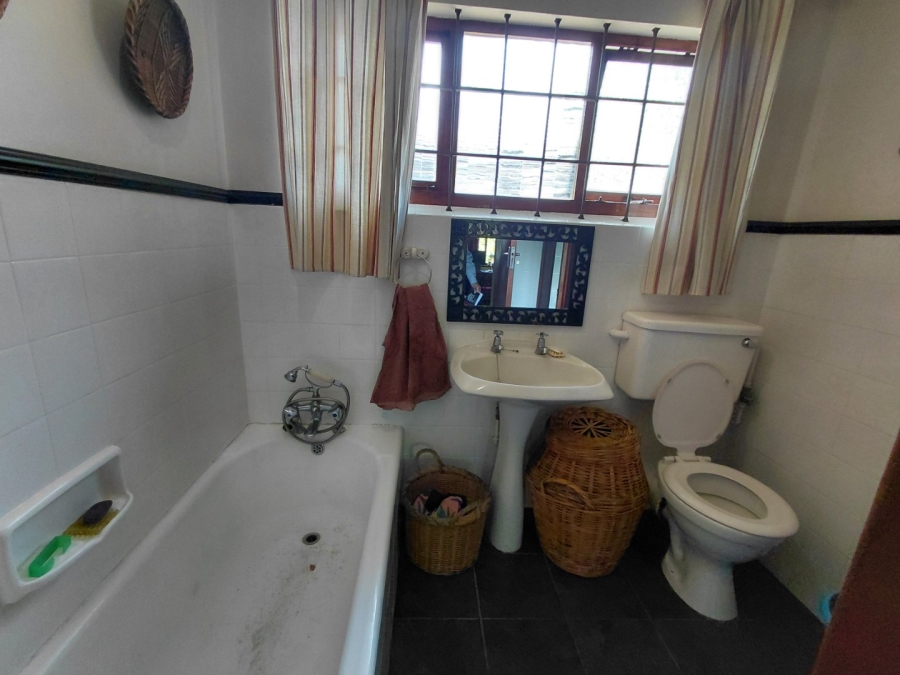 8 Bedroom Property for Sale in Sherwood KwaZulu-Natal