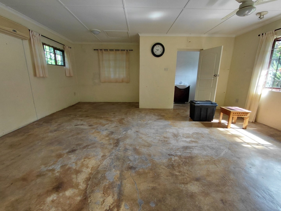 8 Bedroom Property for Sale in Sherwood KwaZulu-Natal