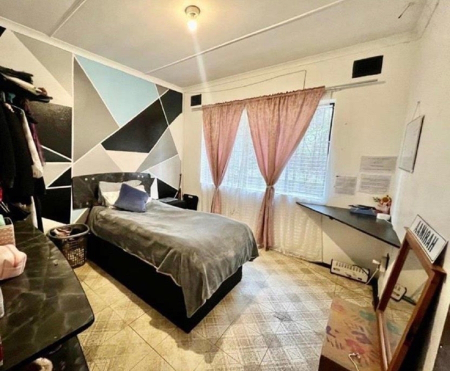 4 Bedroom Property for Sale in Raisethorpe KwaZulu-Natal