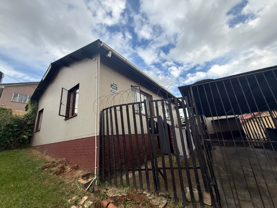 4 Bedroom Property for Sale in Raisethorpe KwaZulu-Natal