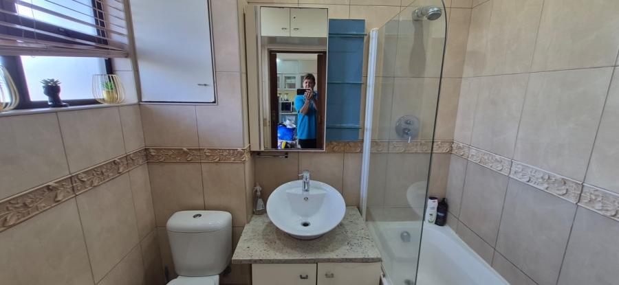 1 Bedroom Property for Sale in Sea Park KwaZulu-Natal