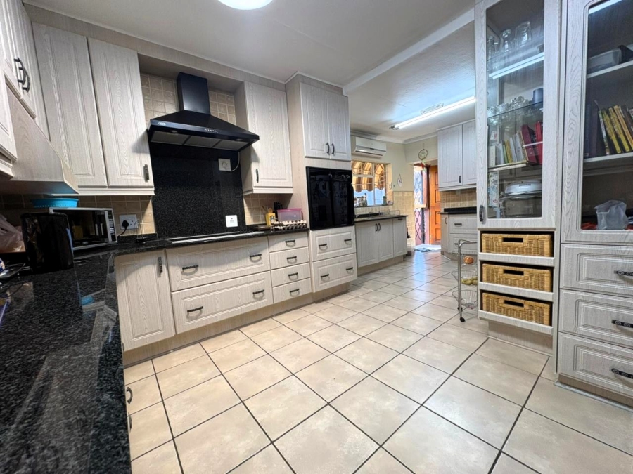 3 Bedroom Property for Sale in Pioneer Park KwaZulu-Natal