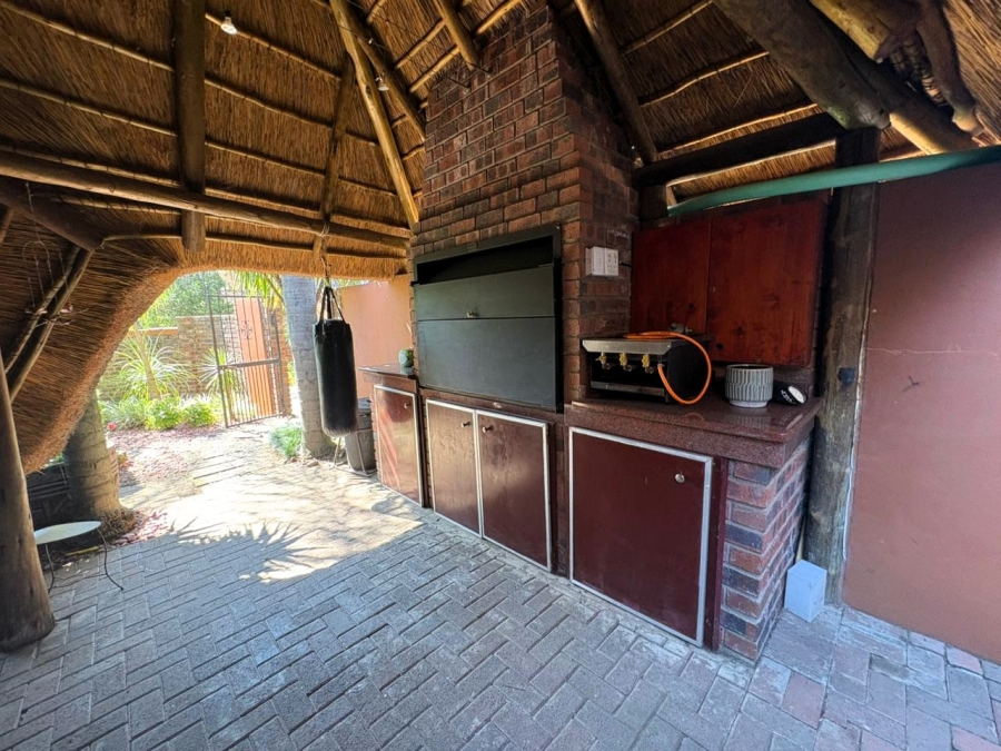 3 Bedroom Property for Sale in Pioneer Park KwaZulu-Natal