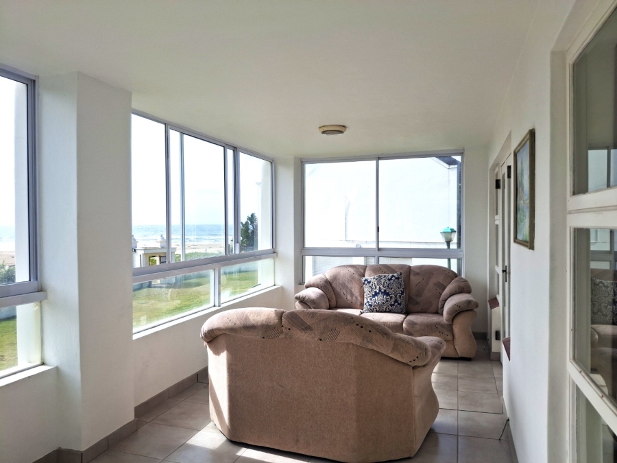 3 Bedroom Property for Sale in Port Edward KwaZulu-Natal