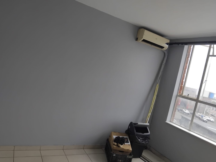 2 Bedroom Property for Sale in Windermere KwaZulu-Natal