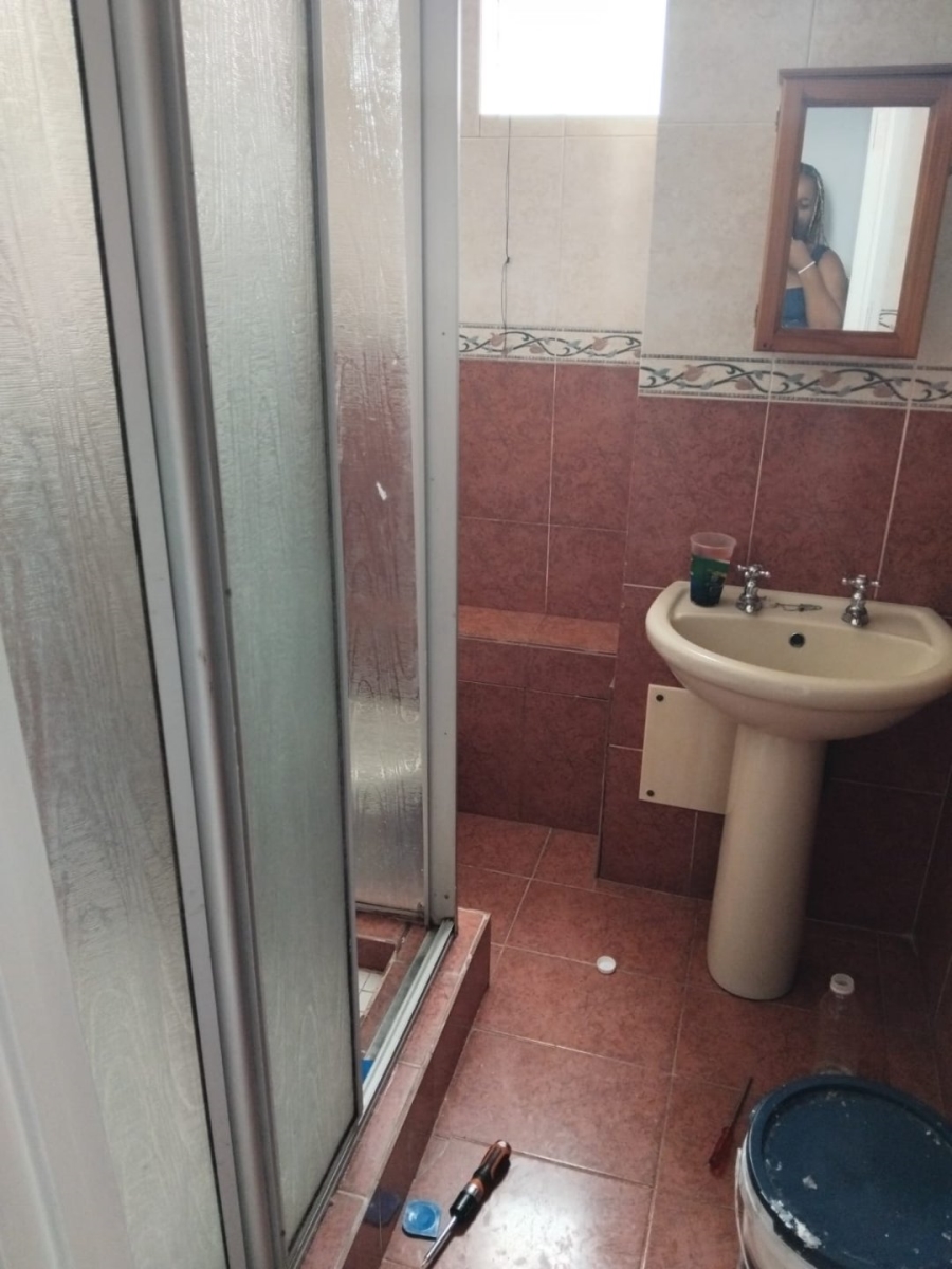 2 Bedroom Property for Sale in Windermere KwaZulu-Natal