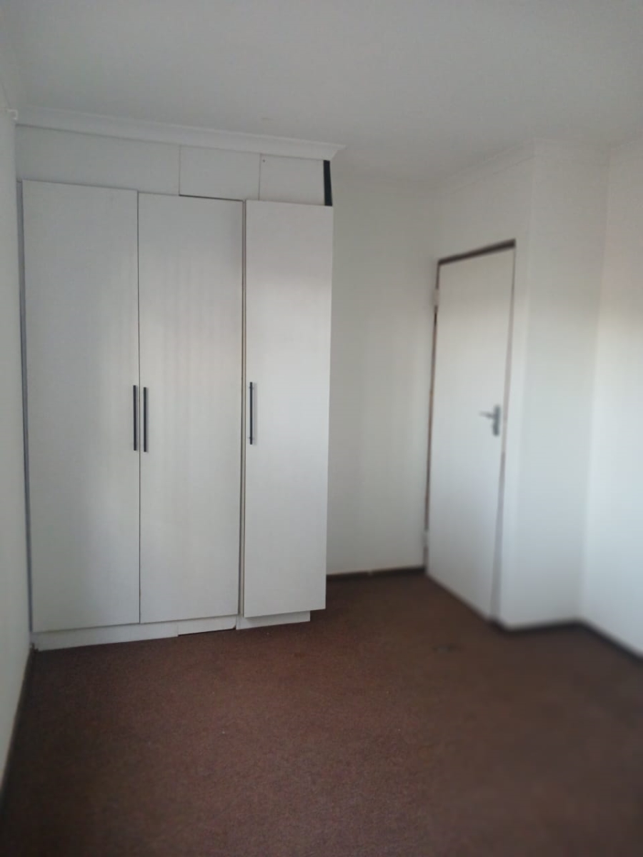 2 Bedroom Property for Sale in Montclair KwaZulu-Natal