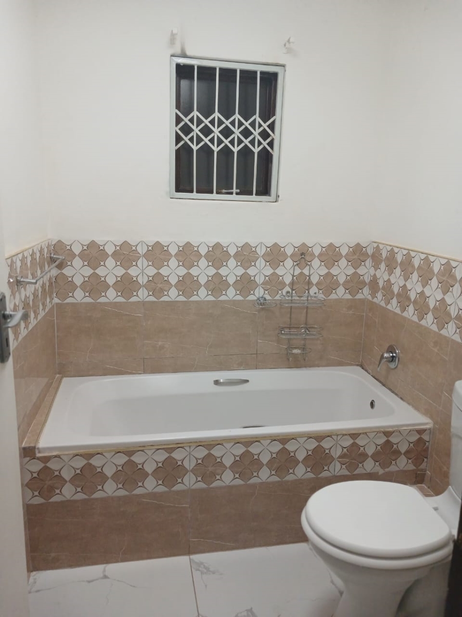 2 Bedroom Property for Sale in Montclair KwaZulu-Natal