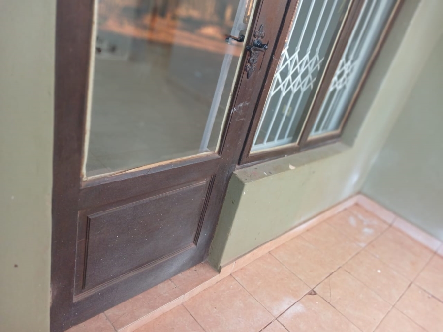 2 Bedroom Property for Sale in Montclair KwaZulu-Natal