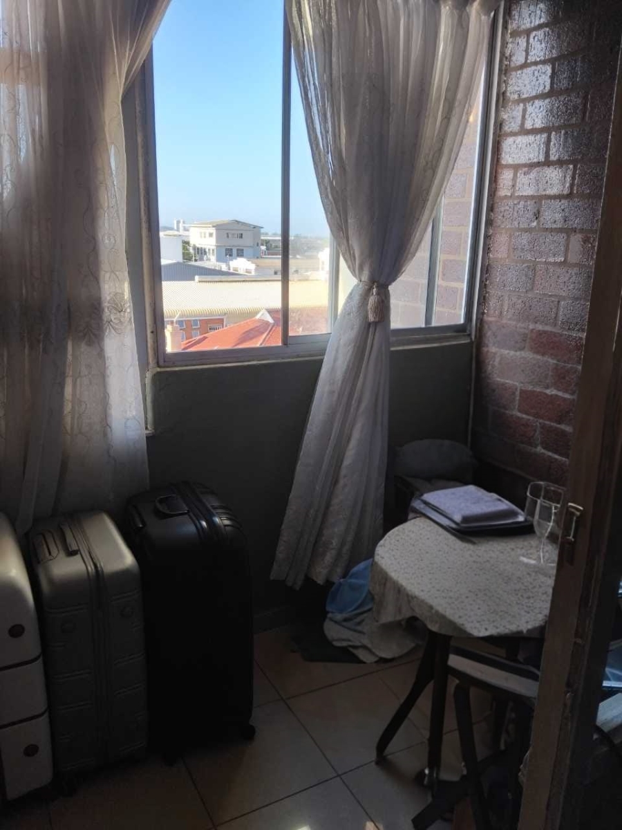 To Let 3 Bedroom Property for Rent in Windermere KwaZulu-Natal