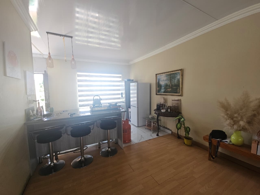 4 Bedroom Property for Sale in Signal Hill KwaZulu-Natal