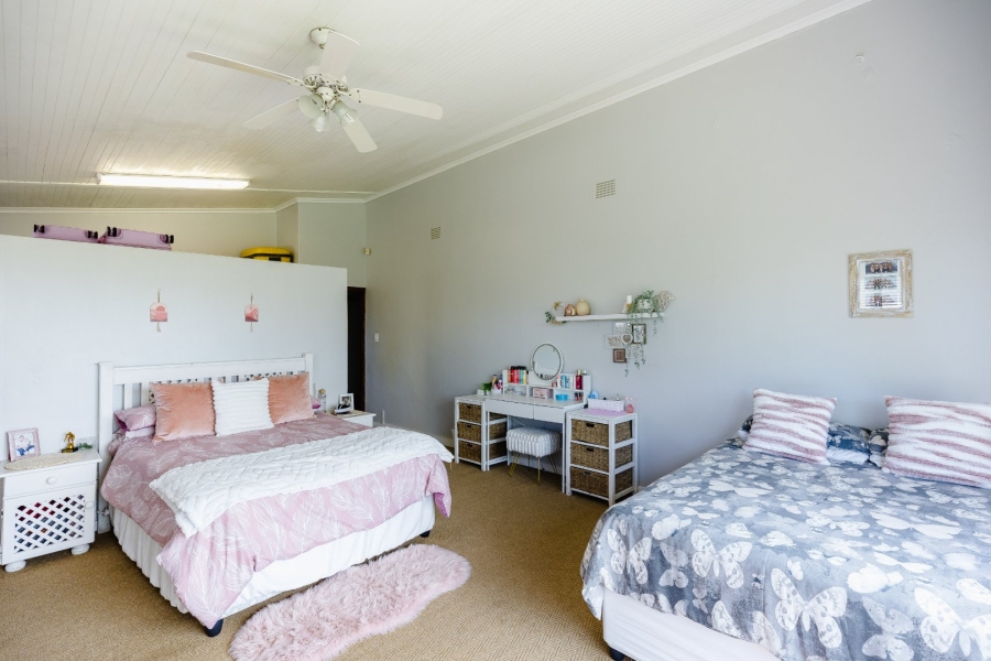 4 Bedroom Property for Sale in Shelly Beach KwaZulu-Natal