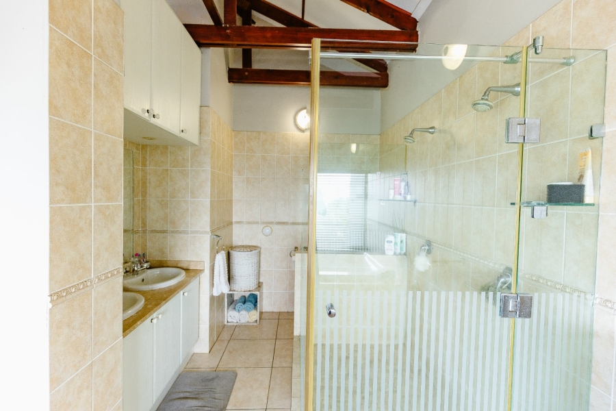 4 Bedroom Property for Sale in Shelly Beach KwaZulu-Natal