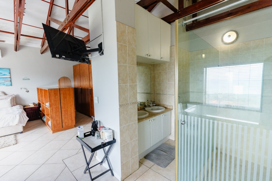 4 Bedroom Property for Sale in Shelly Beach KwaZulu-Natal