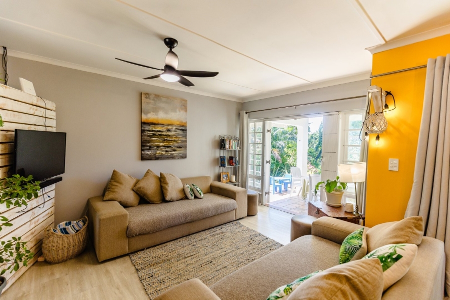 3 Bedroom Property for Sale in Umtentweni KwaZulu-Natal