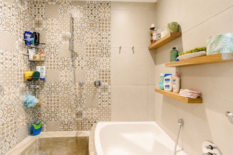 3 Bedroom Property for Sale in Umtentweni KwaZulu-Natal