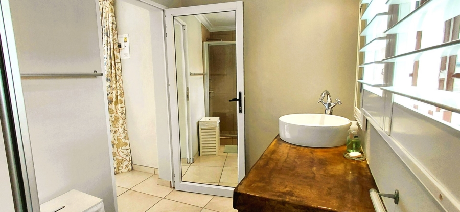 5 Bedroom Property for Sale in Umzumbe KwaZulu-Natal