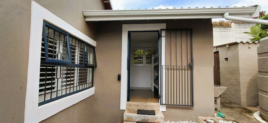 5 Bedroom Property for Sale in Umzumbe KwaZulu-Natal