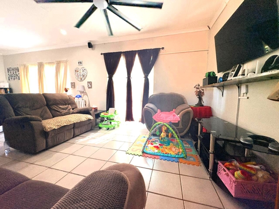 2 Bedroom Property for Sale in Aviary Hill KwaZulu-Natal