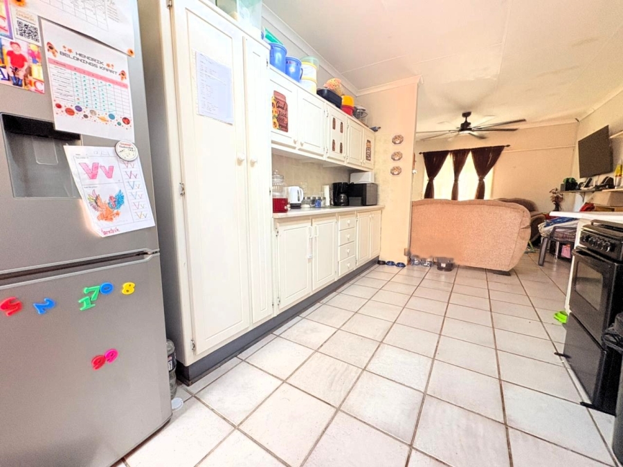 2 Bedroom Property for Sale in Aviary Hill KwaZulu-Natal