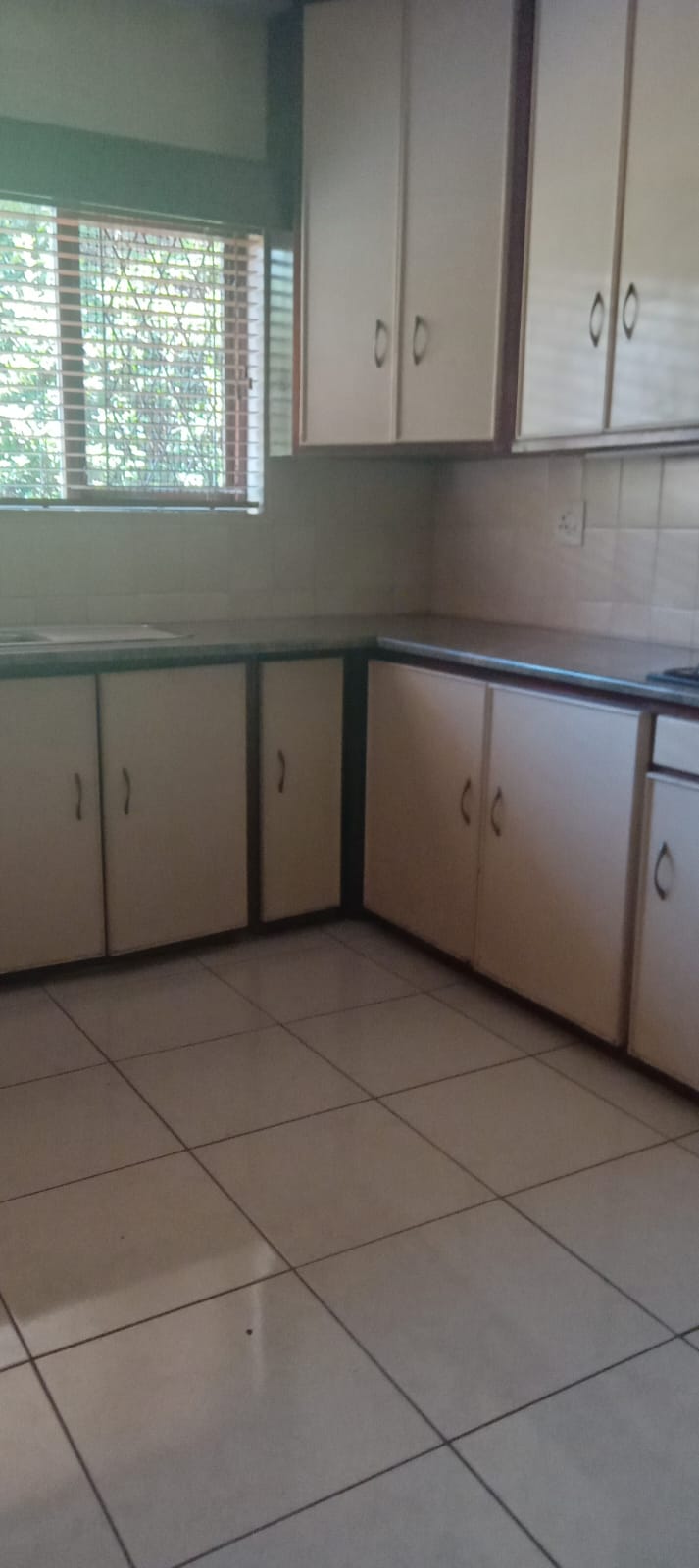 3 Bedroom Property for Sale in Uvongo KwaZulu-Natal