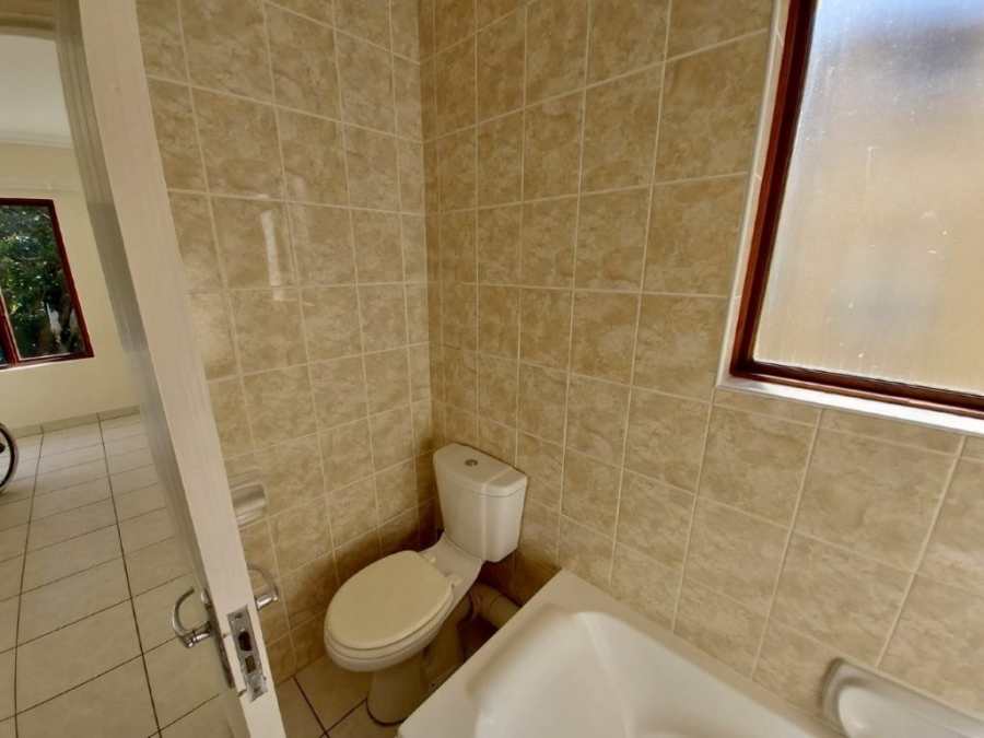 4 Bedroom Property for Sale in St Michaels On Sea KwaZulu-Natal