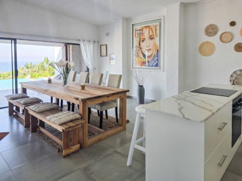 5 Bedroom Property for Sale in Uvongo KwaZulu-Natal