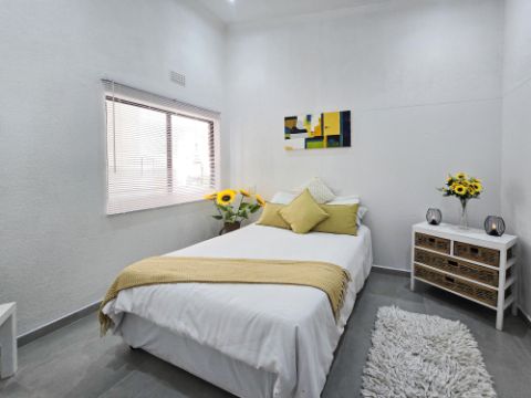 5 Bedroom Property for Sale in Uvongo KwaZulu-Natal