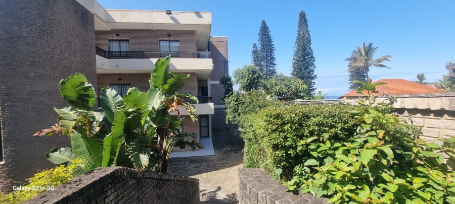 3 Bedroom Property for Sale in Uvongo Beach KwaZulu-Natal