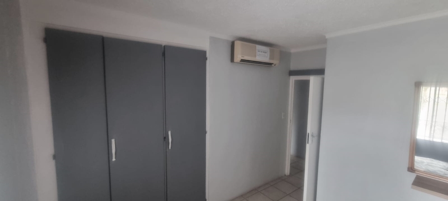 3 Bedroom Property for Sale in Uvongo Beach KwaZulu-Natal