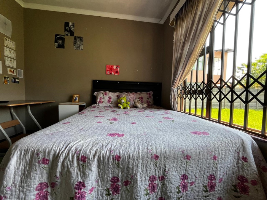 3 Bedroom Property for Sale in Barry Hertzog Park KwaZulu-Natal