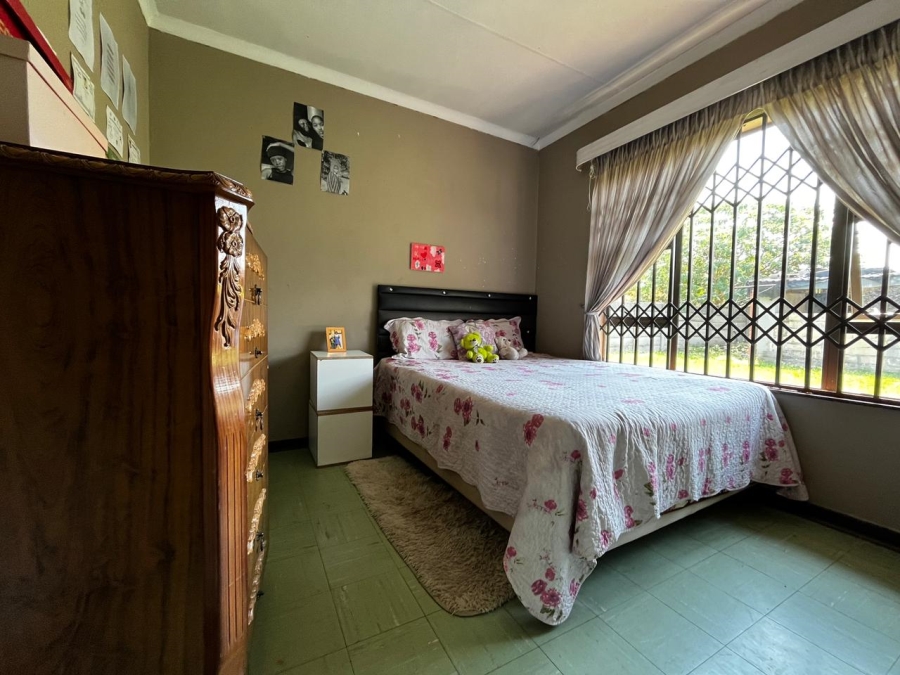 3 Bedroom Property for Sale in Barry Hertzog Park KwaZulu-Natal