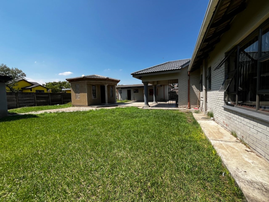 3 Bedroom Property for Sale in Barry Hertzog Park KwaZulu-Natal