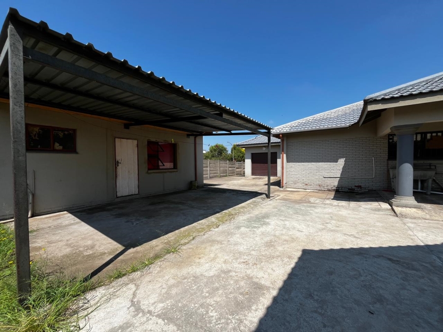 3 Bedroom Property for Sale in Barry Hertzog Park KwaZulu-Natal