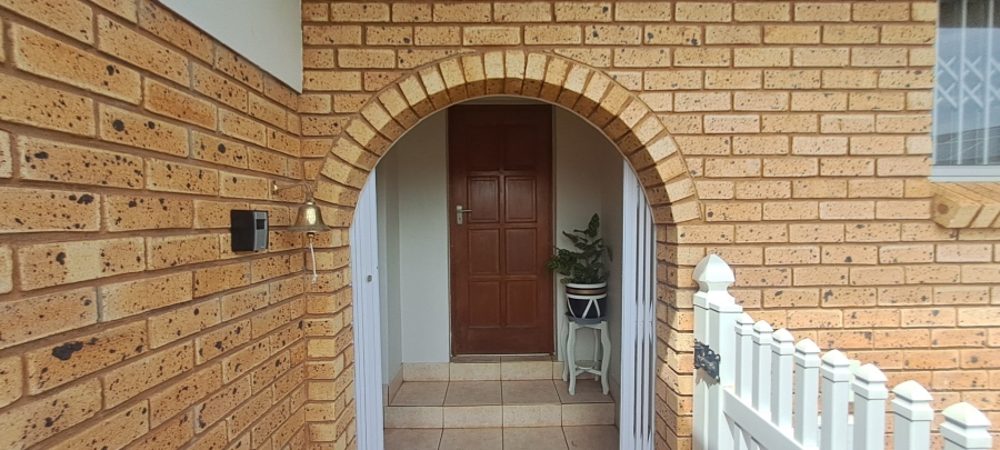 3 Bedroom Property for Sale in Margate KwaZulu-Natal