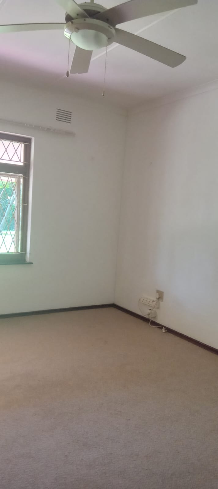 To Let 3 Bedroom Property for Rent in Uvongo KwaZulu-Natal