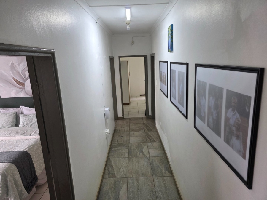 4 Bedroom Property for Sale in Umtentweni KwaZulu-Natal