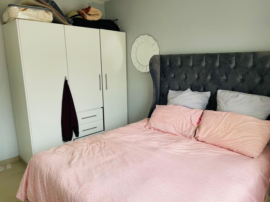 2 Bedroom Property for Sale in Newlands East KwaZulu-Natal