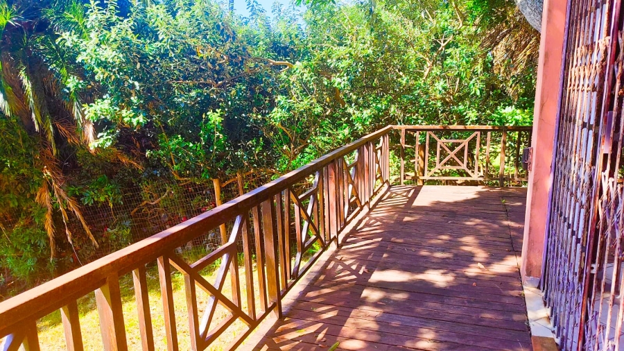 5 Bedroom Property for Sale in Marina Beach KwaZulu-Natal